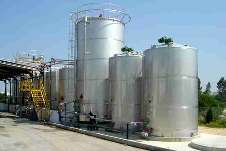 Chemical Storage Tank Manufacturers in India | Mekark